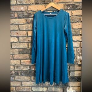 Women’s size M/L swing style long sleeve dress NWOT